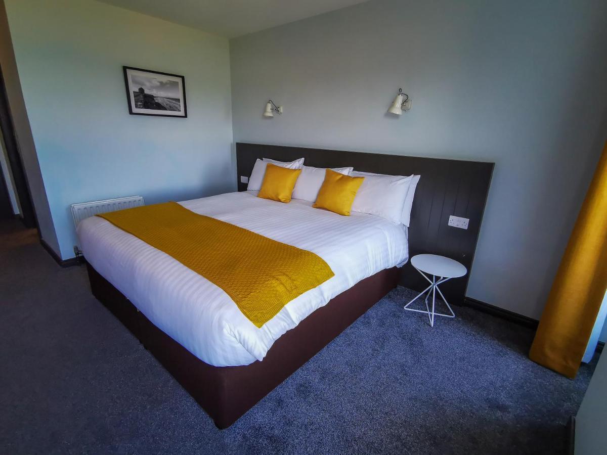 Marine Hotel Ballycastle Zewnętrze zdjęcie